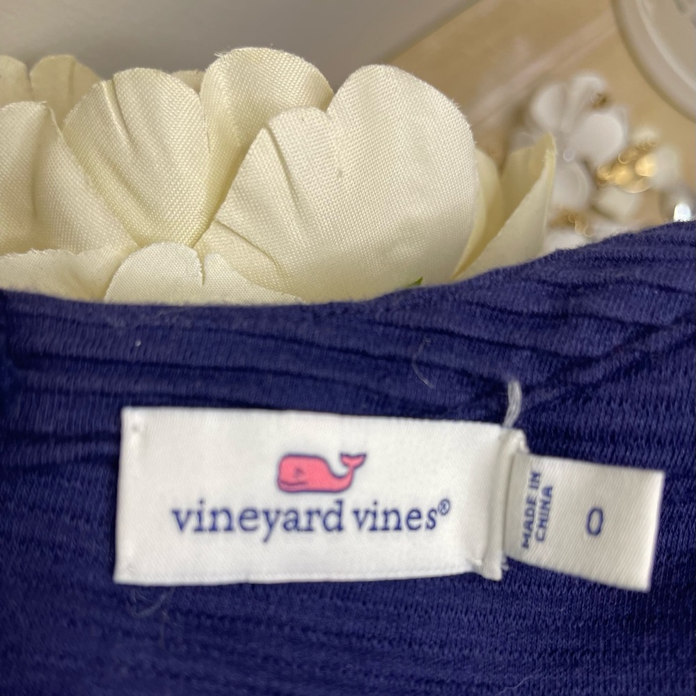 Vineyard Vines Dress - Picture 7 of 8